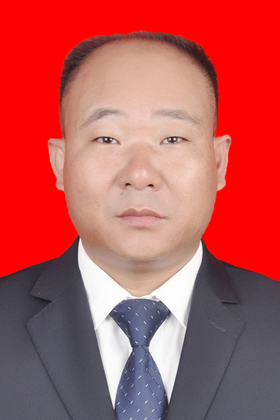 李军