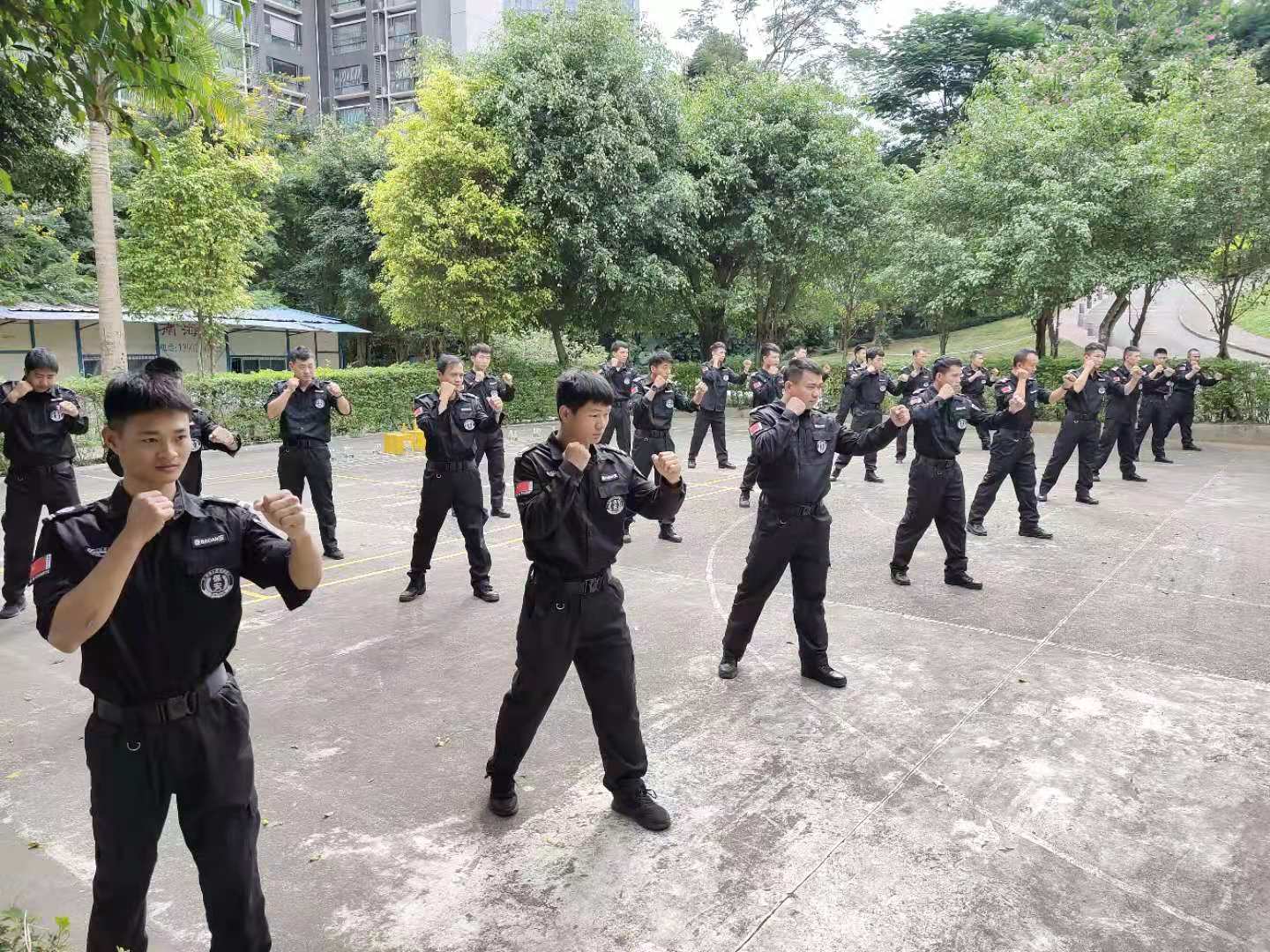 广东龙翔保安开展培训 强化实操狠抓规范(图4)